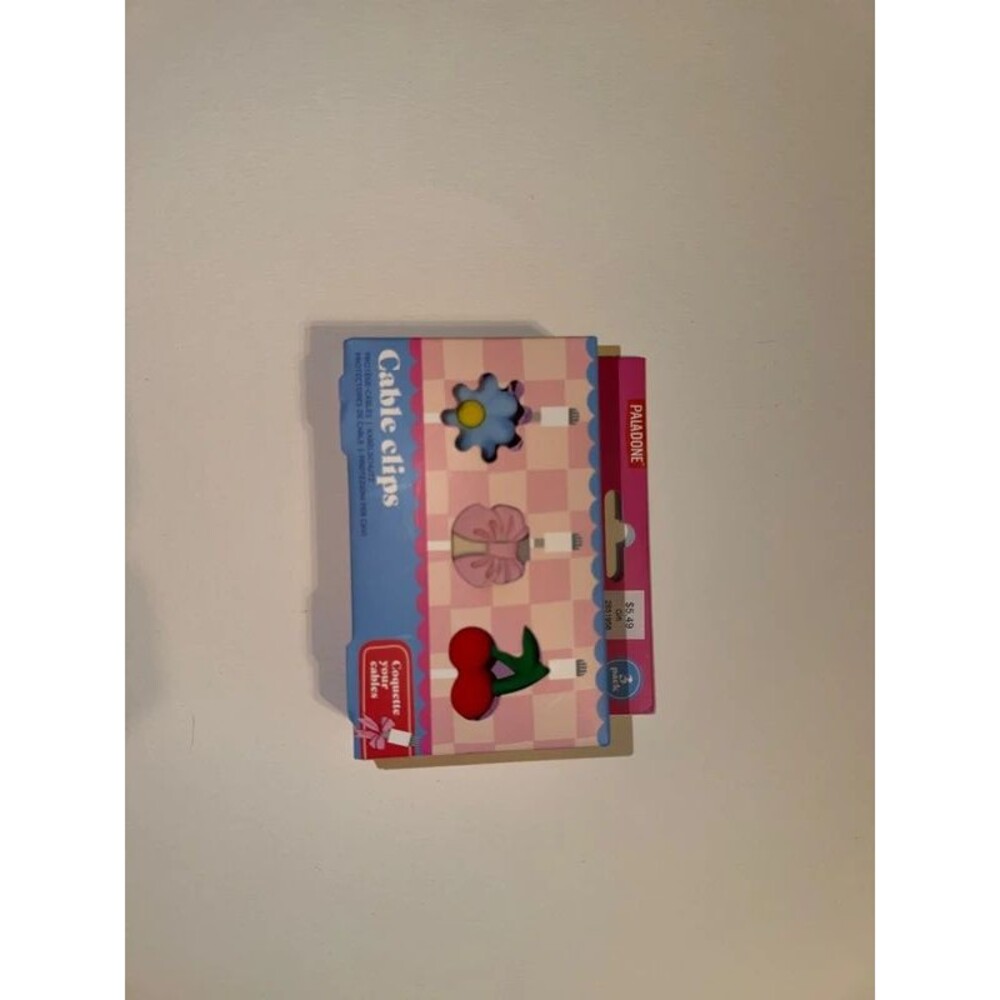 Cable clips